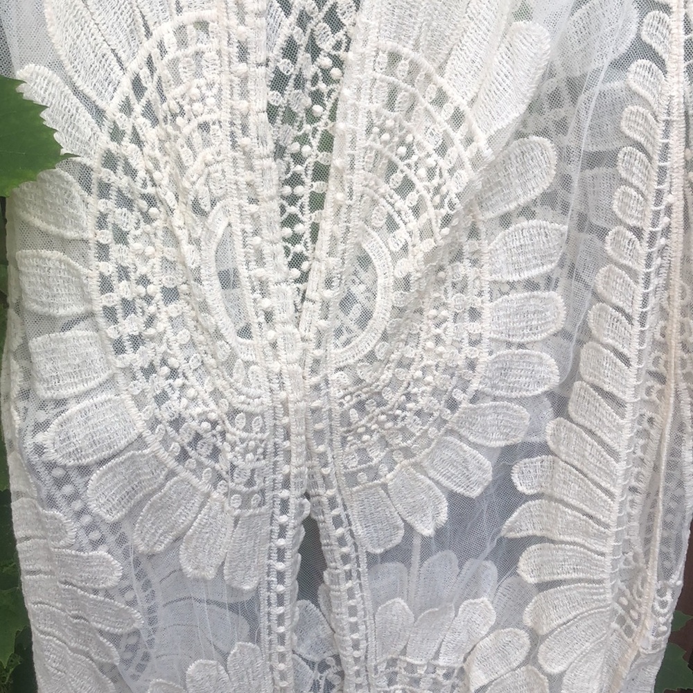 Gorgeous off white sheer floral duster size S - Picture 2 of 9